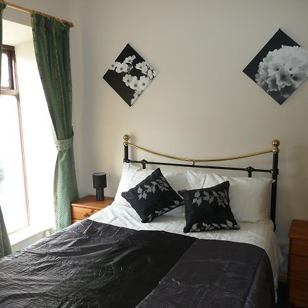 Barron'S Bed & Breakfast Moville Eksteriør bilde